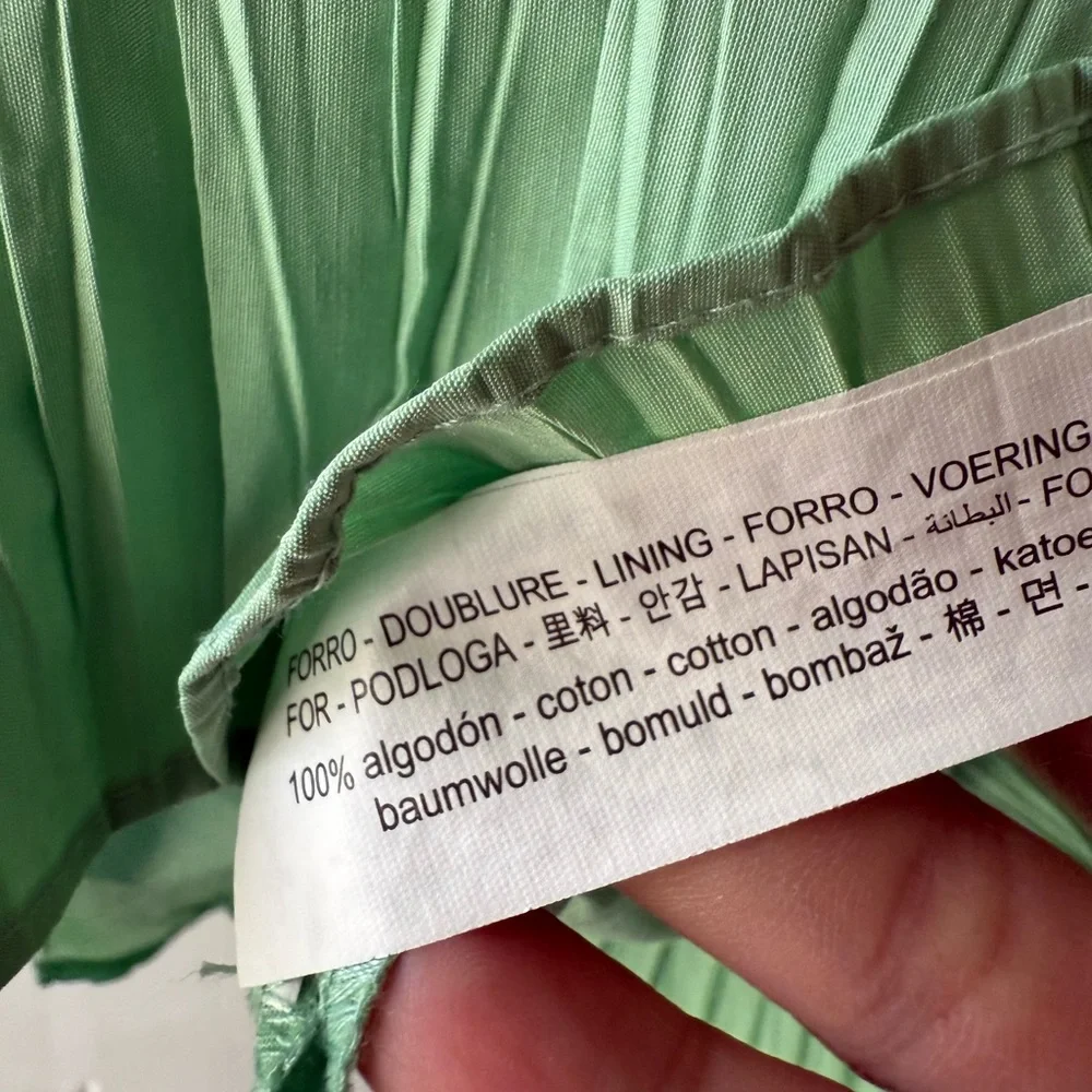 ZARA Woman’s Green Pleated Mini Dress - Picture 8 of 9